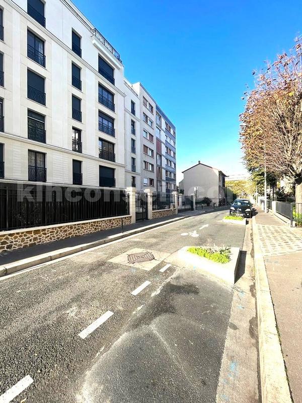 Appartement - 76 m² - 4 pièces