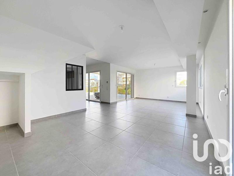 Maison - 117 m² - 5 pièces