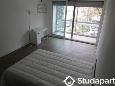 Chambre - 15 m² - 1 pièce