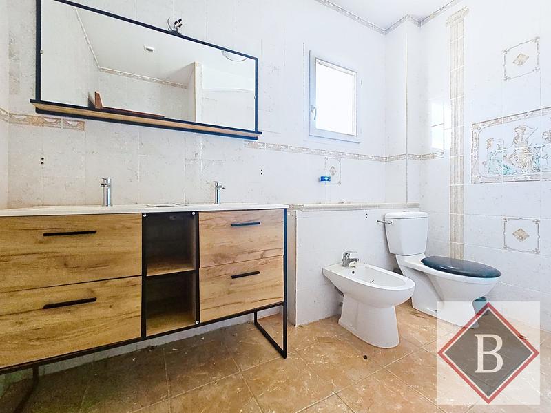 Appartement - 123 m² - 4 pièces