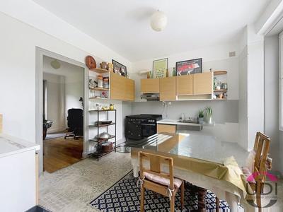 Maison - 142 m² - 5 pièces