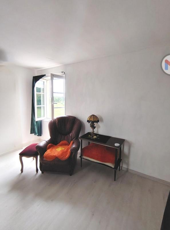 Maison - 97 m² - 4 pièces