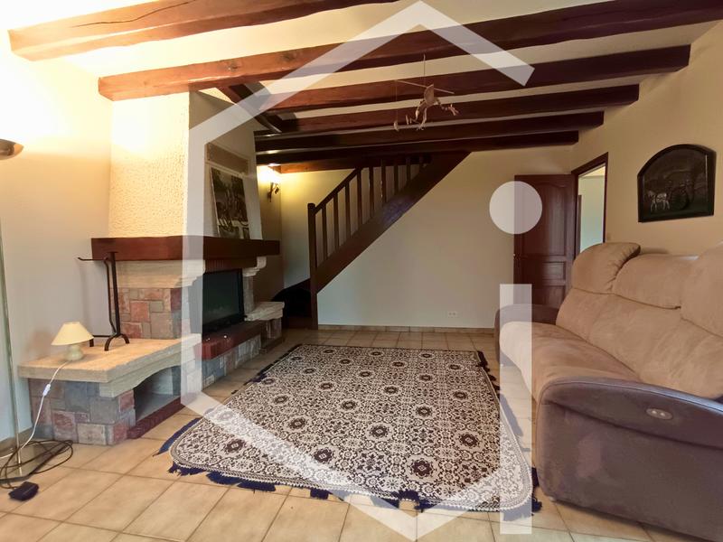 Maison - 155 m² - 9 pièces