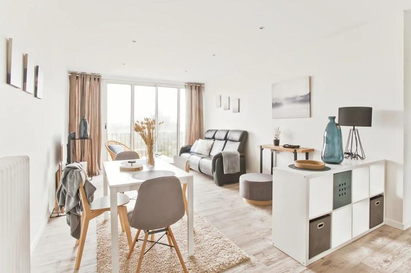 Appartement - 89 m² - 5 pièces