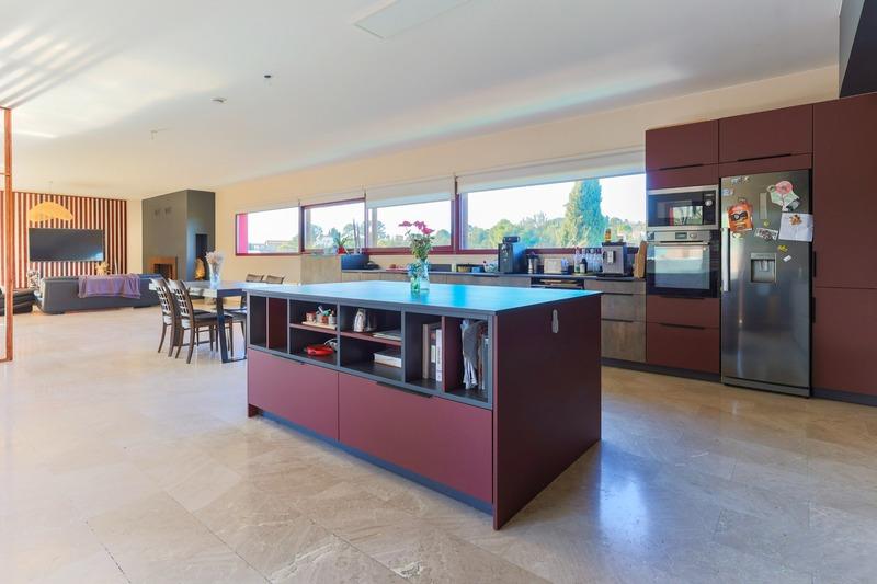 Maison - 360 m² - 9 pièces