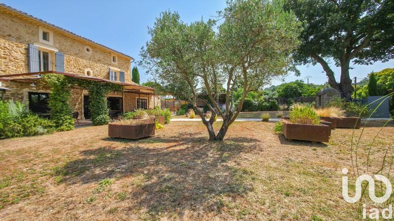 Maison - 265 m² - 5 pièces