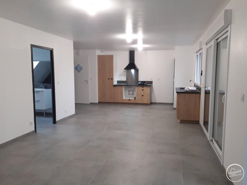 Loft - 115 m² - 4 pièces