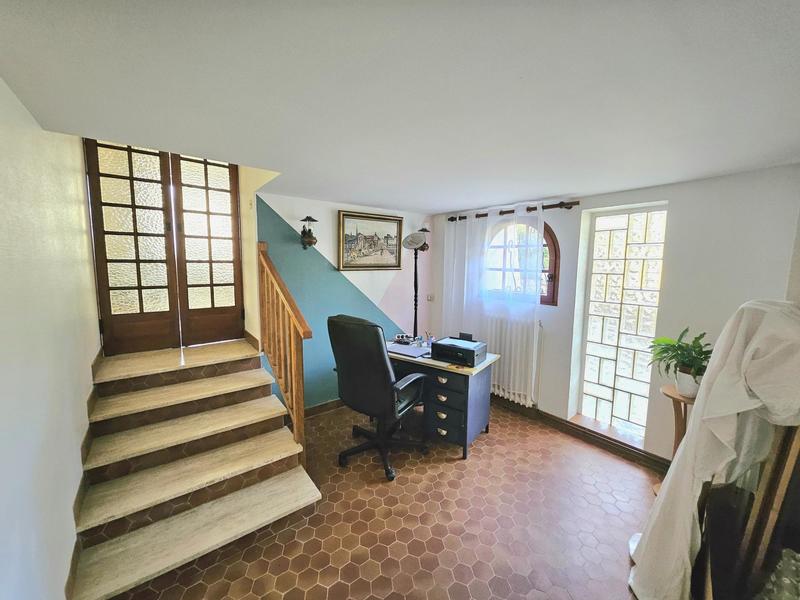 Maison - 200 m² - 10 pièces