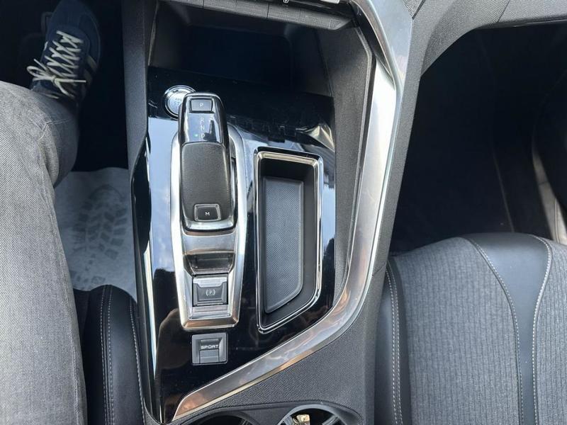 Peugeot 3008 II BlueHDi 130 s&amp;amp;S Eat8 Gt Line