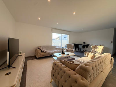 Maison - 101 m² - 5 pièces