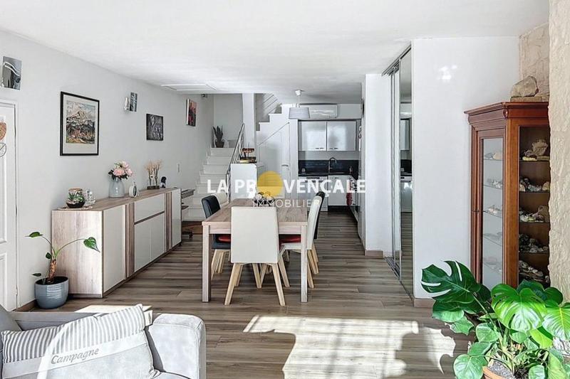 Maison de village - 75 m² - 3 pièces