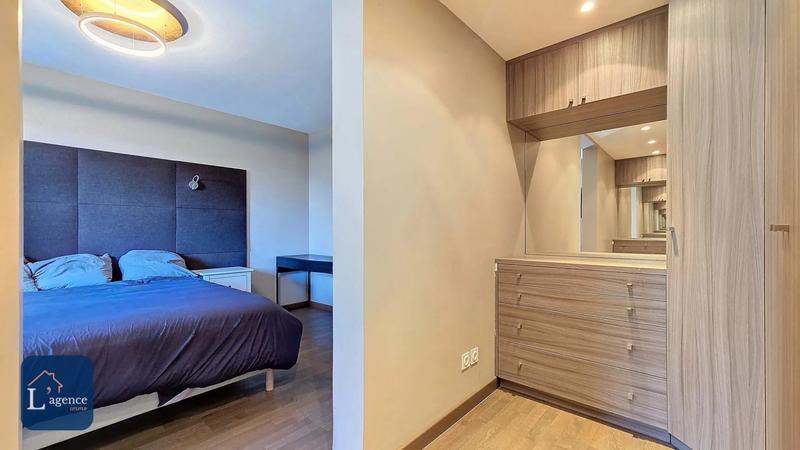 Duplex - 122 m² - 5 pièces