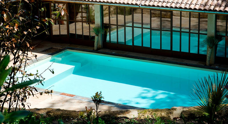 Demeure - 950 m² - 14 pièces