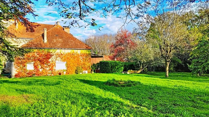 Maison de maîtres - 470 m² - 17 pièces