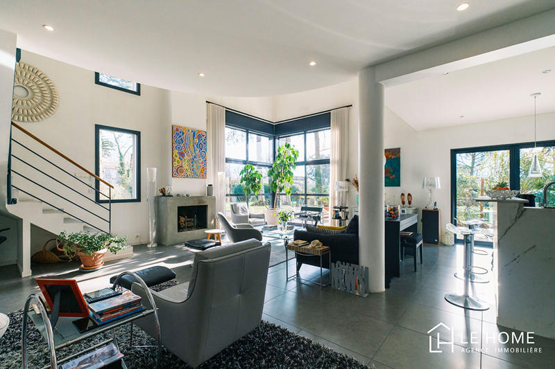 Maison - 190 m² - 7 pièces