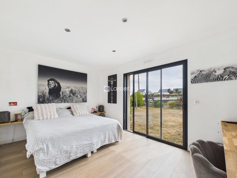 Maison - 167 m² - 6 pièces