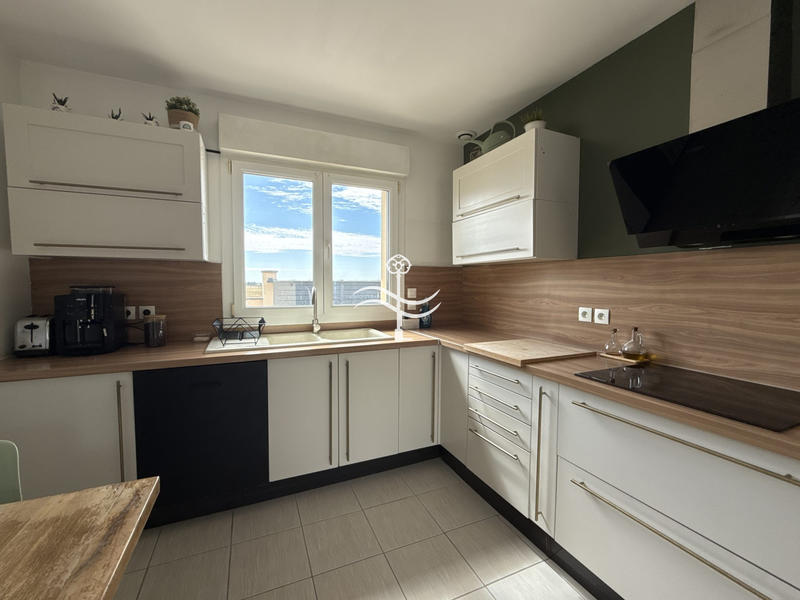 Maison contemporaine - 151 m² - 7 pièces