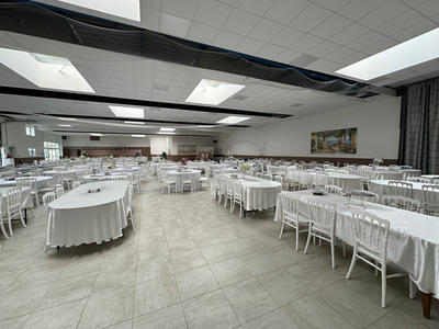 Local commercial - 975 m²