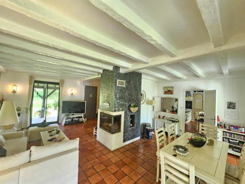 Maison - 207 m² - 8 pièces