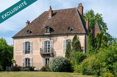 Château - 337 m² - 10 pièces