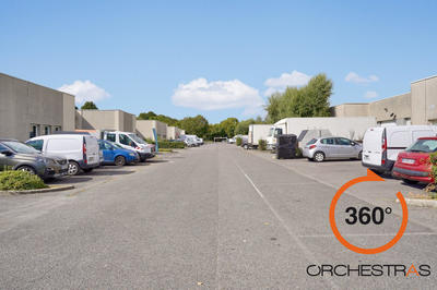 Local d'activités - 385 m²