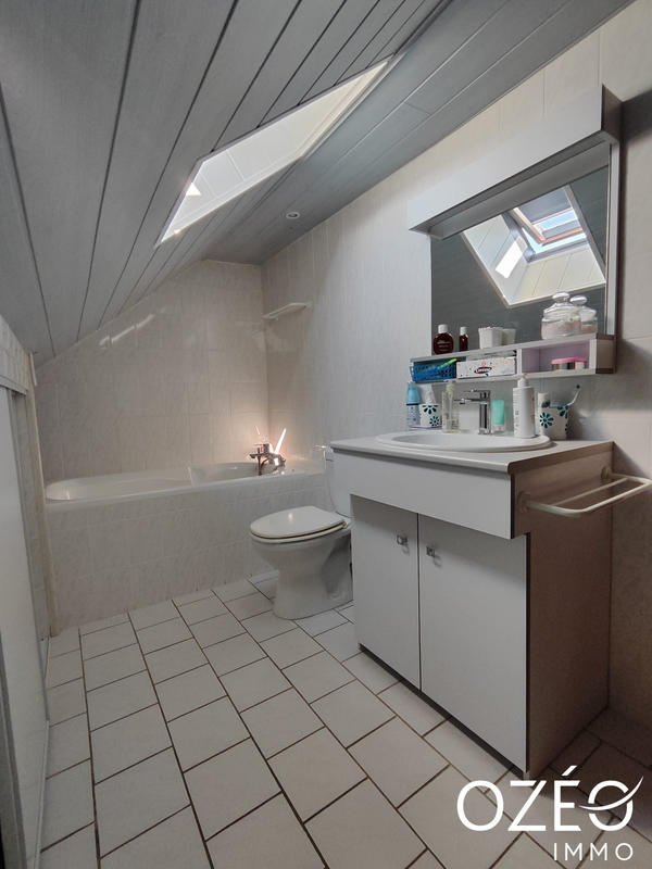 Maison - 138 m² - 6 pièces