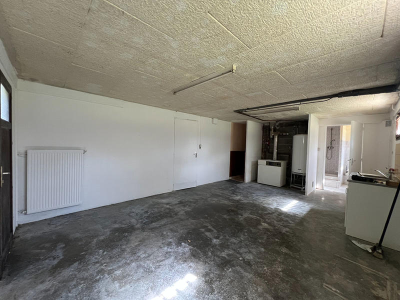 Maison - 214 m² - 7 pièces