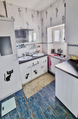 Maison - 96 m² - 3 pièces