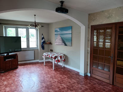 Maison - 171 m² - 9 pièces