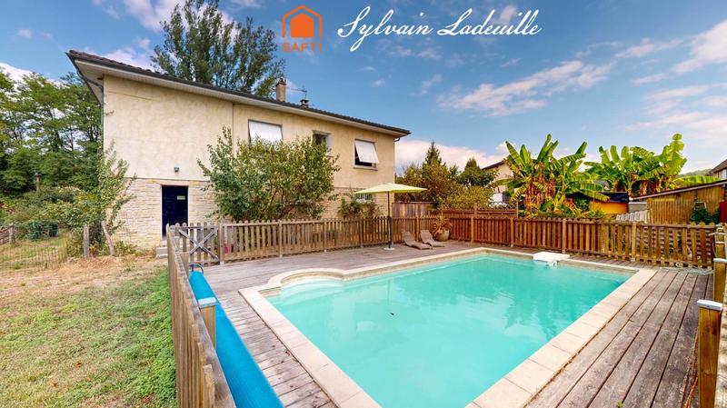 Maison - 120 m² - 6 pièces