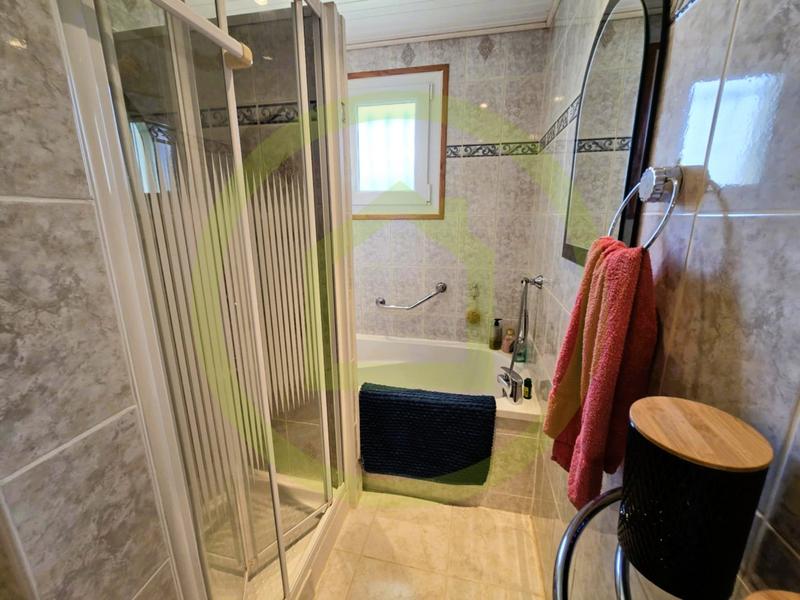 Maison - 148 m² - 6 pièces