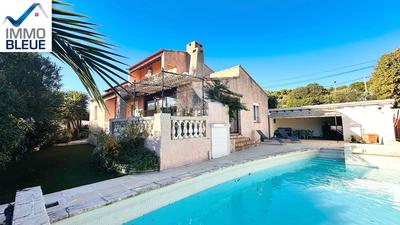 Maison - 140 m² - 5 pièces