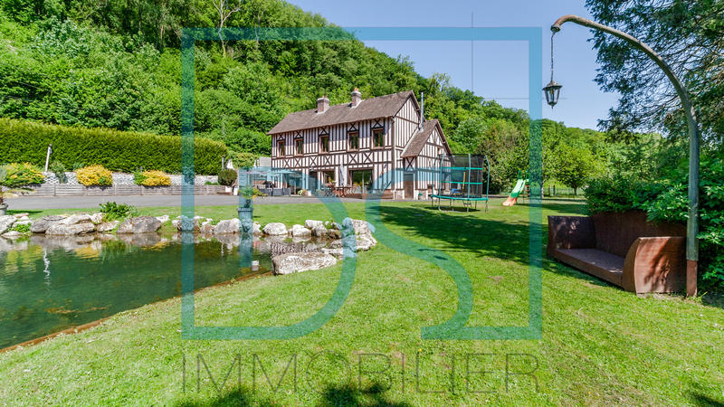 Maison - 187 m² - 6 pièces