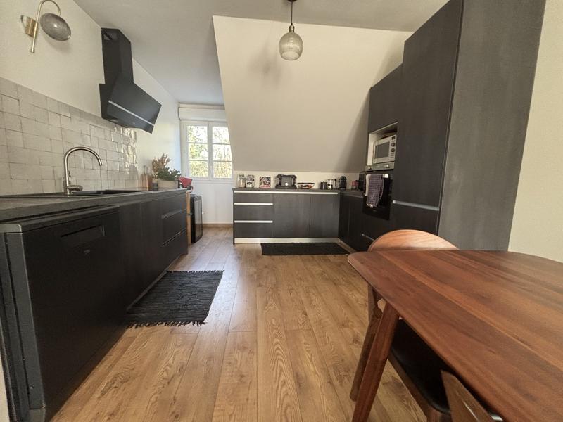 Appartement - 84 m² - 4 pièces