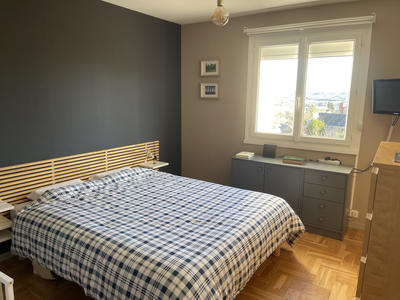 Appartement - 80 m² - 4 pièces