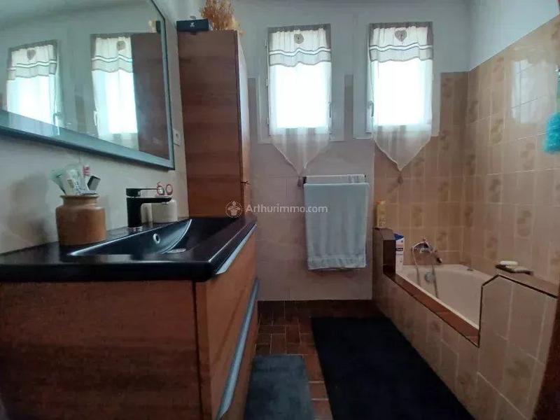 Maison - 87 m² - 4 pièces