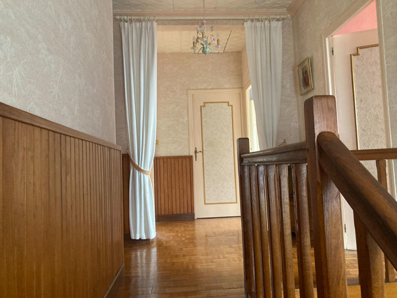 Maison - 141 m² - 7 pièces