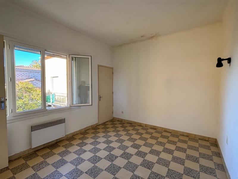 Immeuble - 230 m² - 9 pièces