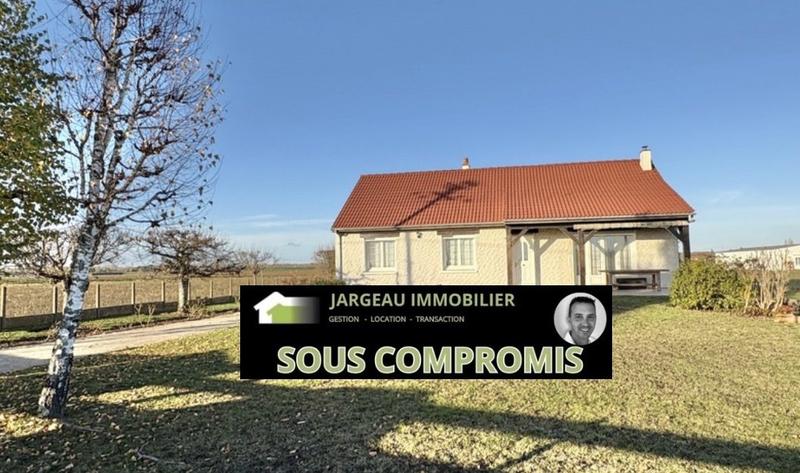Maison traditionnelle - 89 m² - 5 pièces