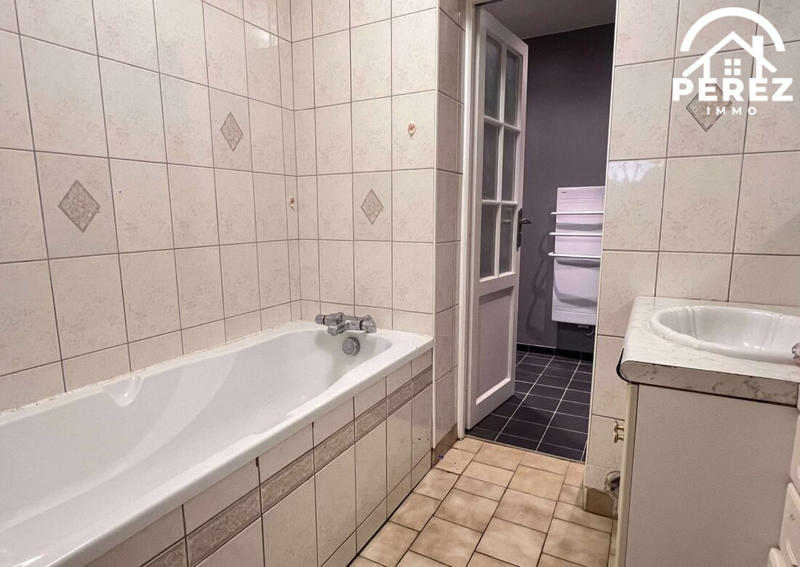 Maison - 101 m² - 5 pièces