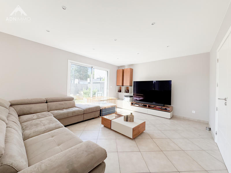 Maison - 120 m² - 5 pièces