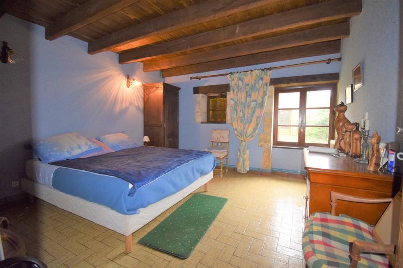 Maison - 200 m² - 6 pièces