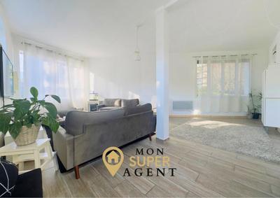 Bureau - 102 m² - 6 pièces