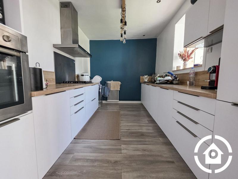 Maison - 100 m² - 4 pièces