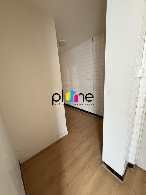 Local d'activités - 55 m² - 4 pièces