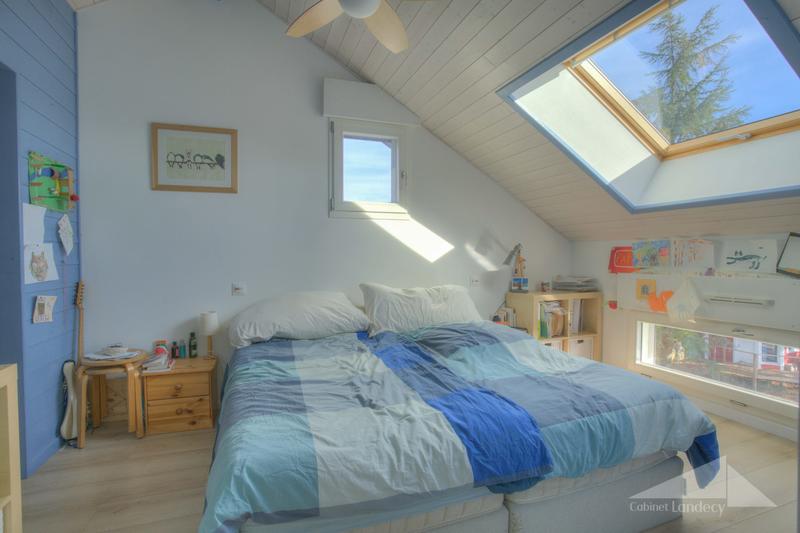 Maison contemporaine - 111 m² - 5 pièces