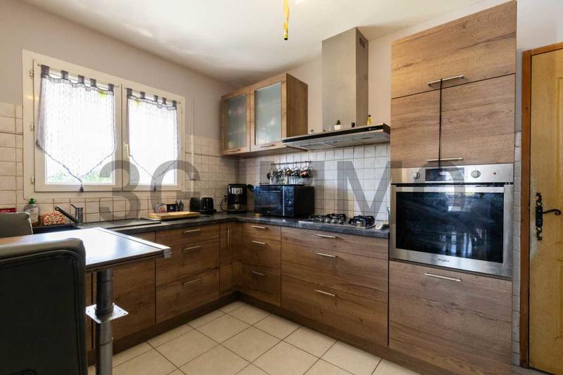 Villa - 85 m² - 4 pièces
