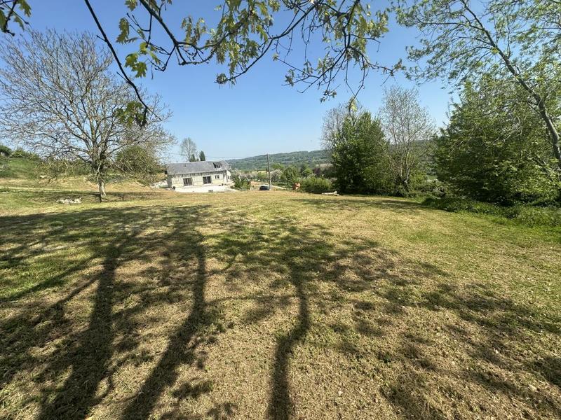 Maison - 330 m² - 13 pièces