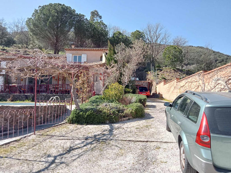 Maison - 127 m² - 5 pièces