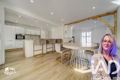 Maison - 82 m² - 5 pièces